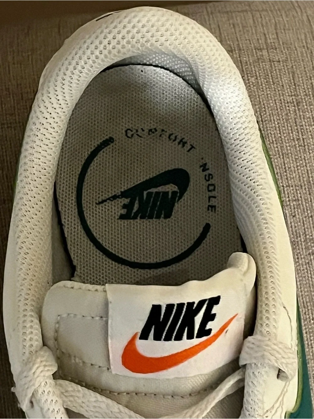 Nike low top